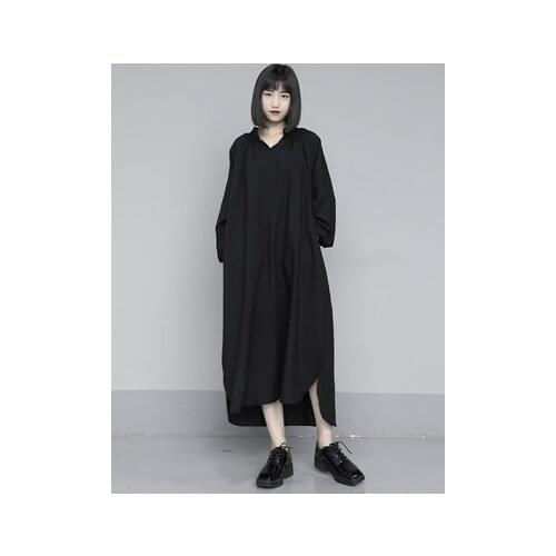 Spring 2020 new Japanese loose v-neck caution machine retro leisure large solid color dress