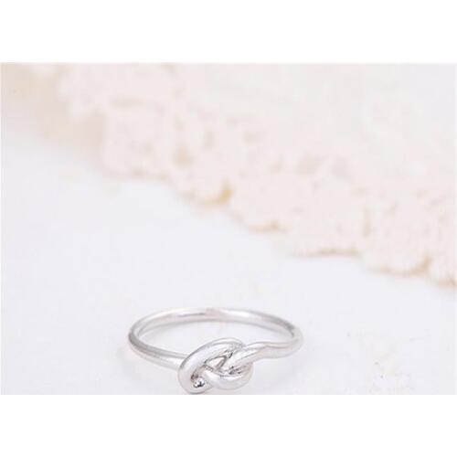 Color Promotion Fashion Kpop Heart Knot Rings for women