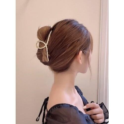 20pcs/lot Simple Metal Hollow Out Geometric Hair Claw Ladies Elegant Hair Accessories Cross Crab Bath Clip for Women Fashion