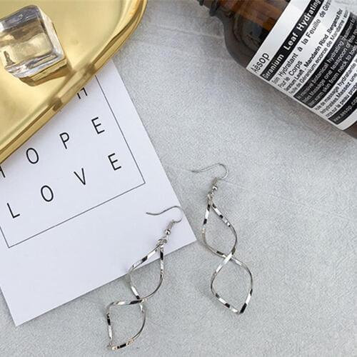 New Arrival Fashion Temperament Spiral Curved Earrings Gold Silver Color Wavy Curve Earrings For Women Girls Jewelry Gifts