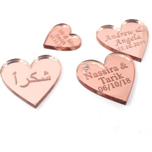 50 Pieces 2.5cm Personalized Engraved Baby Baptism Hangs Heart Decor Wedding Table Decoration Favors Tag Customized Wine Charm