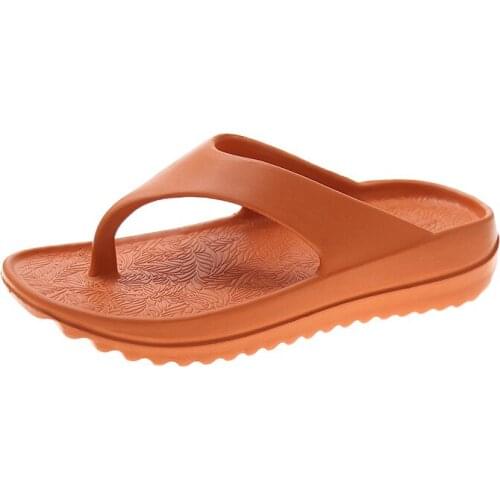 Massage fashion slipper ladies thick heel flip flops Unisex fretwork wearproof slipper z772