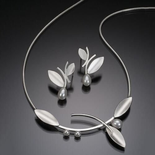 Exquisite Tree Leaves White/Grey Pearl Jewelry Set Fashion Matte Gray-Silver Color Stud Earrings Pearl Necklace Bijoux