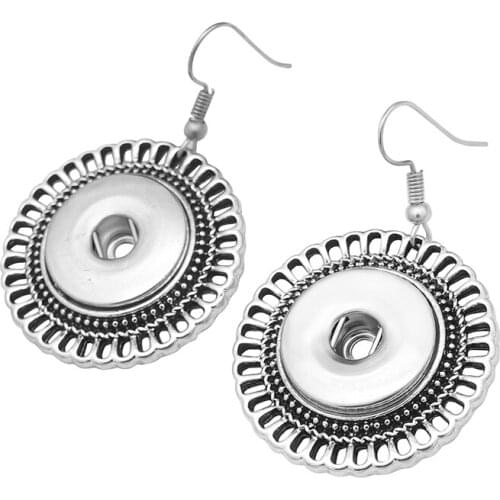 New fashion Beauty Round hollow flower Snap Earrings fit DIY 18MM snap buttons jewelry ja0082