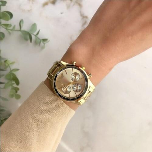 Womens Gold Chronograph the Golden Wristwatch Clock