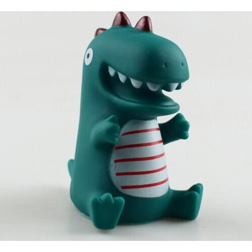 Birthday party dinosaur theme cake decoration dinosaur baby doll model hand toy baking plug-in