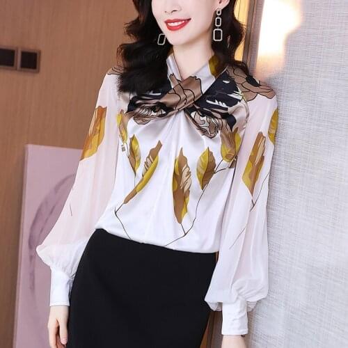 Women Fashion Shirt Tops Spring Autumn Elegant Lantern Sleeve Loose Female Shirts Blouses Office Lady Real Silk Print Blouse