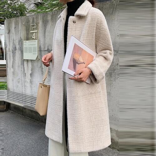 2018 Winter Thicken Warm Long Woolen Jackets Tops Women Faux Mink Fur Coat Ladies Loose Casaul Plaid Blends Woolen Coat RE2029