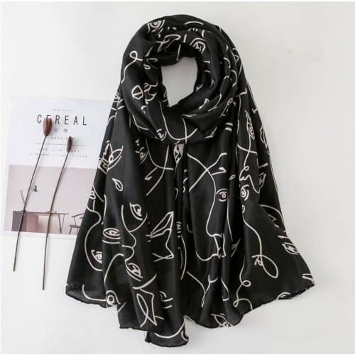 2020 New womens cotton material quality Fashion scarf Autumn and winter Luxury brand Cotton silk scarves Lady Print beach shawl