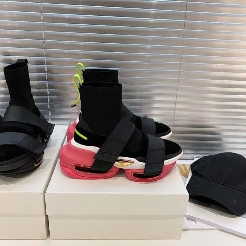 Top quality Outdoor Jogging Men Running Shoes Outdoor Athletic Women Running Shoes Super Light Men Women Sneakers Mens sneakers