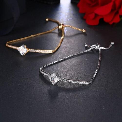 2020 NoEnName_Null Brand New Chain Link Bracelet Flower Pattern Fashion Gold Color Bracelets For Women Accessories