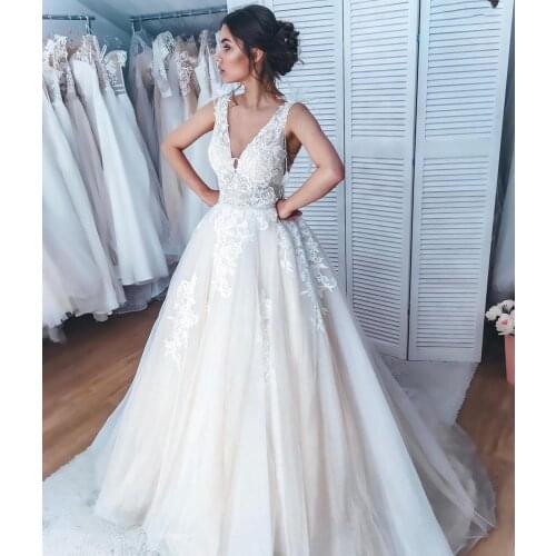 Vestido De Noiva 2021 V-neck Wedding Dress Lace Appliques Sleeveless A-Line Backless Women Bridal Gowns Sweep Train Gorgeous