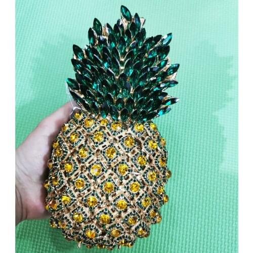 2021 New Style Pineapple Shape Gold Rhinestone Purse Luxury Women’s Metal Green Gemstone Fruit Ladies Party Prom Chain Handbag