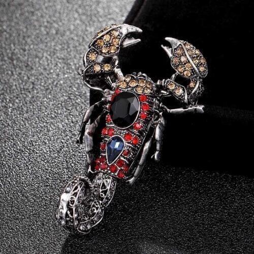 2018 hot selling mens Scorpion insect brooches jewelry brand rhinestone crystal pin brooch bouquet statement punk hijab bijoux