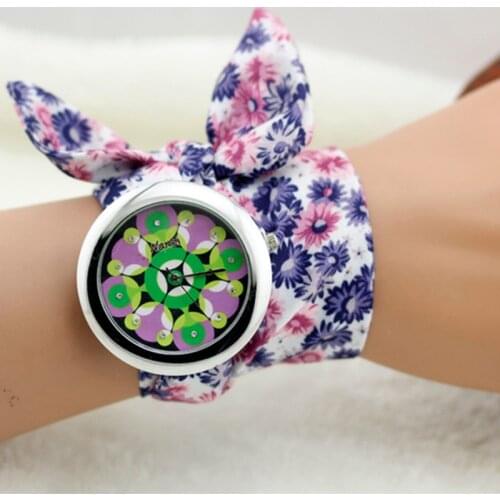 Unique Ladies Flower Cloth Wristwatch Fashion Women Dress Watch High Quality Fabric Watch Sweet Girls Bracelet Watch