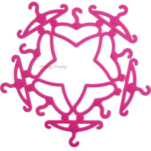 20 Pcs / Lot Cute Accessories Pink Mix Plastic Hangers For Barbie Doll Clothes Dress Pretend Play House Baby Girls Kid Toy