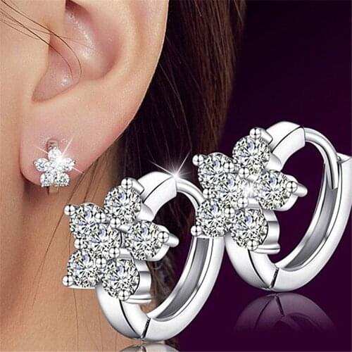 Newly fashion Women Elegant Snowflake Crystal Zircon Ear Hoop Classic Stud Earrings Jewelry 1 Pair