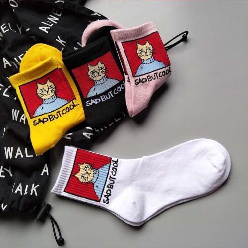 Women Socks Cartoon Cat unisex sports Socks Harajuku style high quality Fashion Animal Print Skatebord Socks Christmas Gift