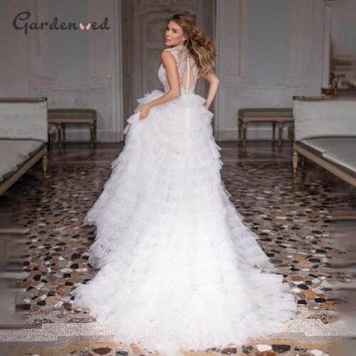 Beautiful Lace Wedding Dress Ruffles O Neck Sleeveless Illusion Bridal Gown Custom Made Wedding Dresses robe de mariage