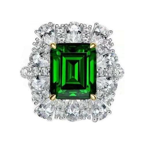The Store 2021 New Product Hot Selling With Green Crystal Rectangle Ring（US