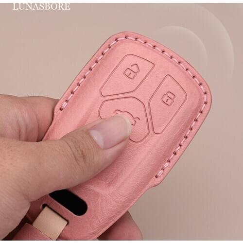 For Audi Key chain A3 A4 A5 A7 Q2 Q3 Q3 Q5 Q8 R8 RS3 RS4 RS6 TT Car key protection cover smart start key case Pink Women Girl