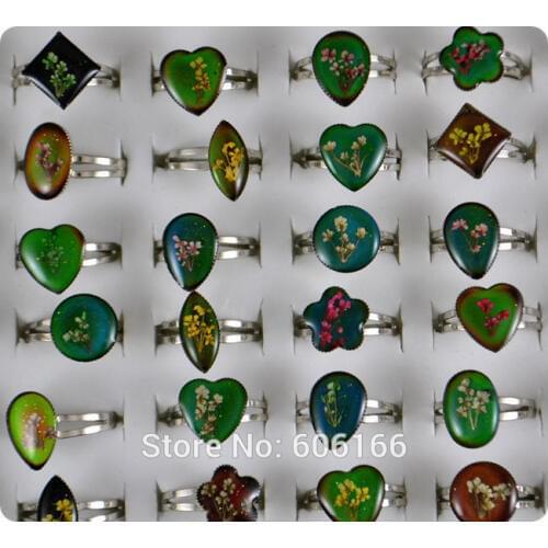 30x Mixed Design Dry Flower Mood Ring Temperature Changing Emotion Feeling Band Ring Color Changable Fashion Jewelry