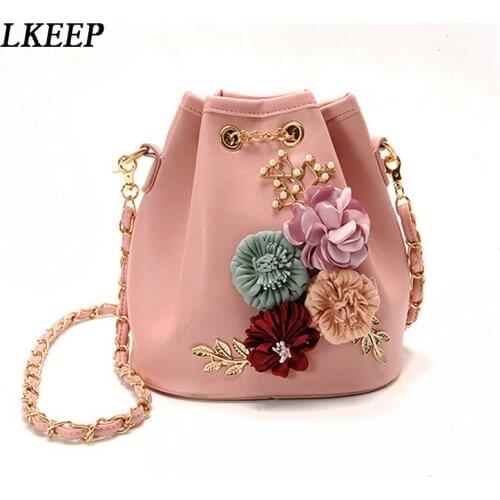 Handmade Flowers Bucket Bags Mini Shoulder Bags With Chain Drawstring Small Cross Body Bags Pearl Bags Leaves Decals