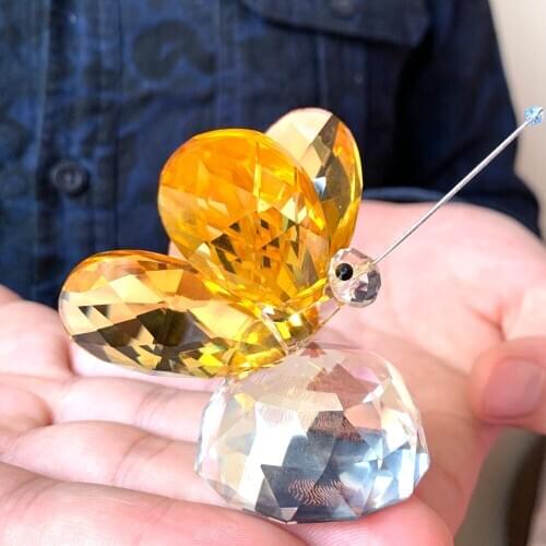 1Pcs Elegant Crystal Butterfly Figurine Art Glass Animal Paperweight Handcraft X'MAS Gifts Home Wedding Room Decoration