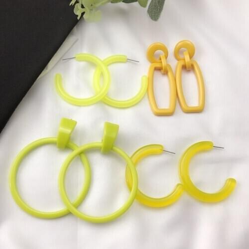 Ce-96 Korean jewelry earrings are fresh, beautiful, fashionable, fashionable and fashionable. New fashion girl in summer