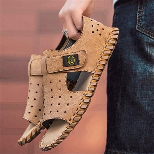 Fashion 2021 Men Slippers Leather Vintage Beach Open Toe Sandals Travel Wear-Resisting Sandals Summer Sewing Thread Flats Black