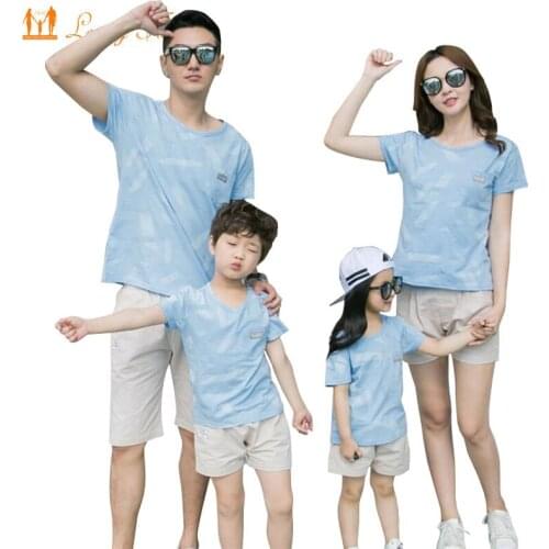 Family Look New 2020 Summer Family Clothing Cotton Mother Daughter Father Son T-shirt Short Pants Sets Family Matching Outfits
