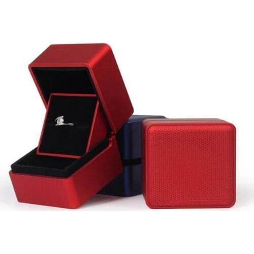 Exquisite Ring Box for Wedding Ceremony Personalised Jewellery Gift Packing Display Holder Case with Custom Logo Available