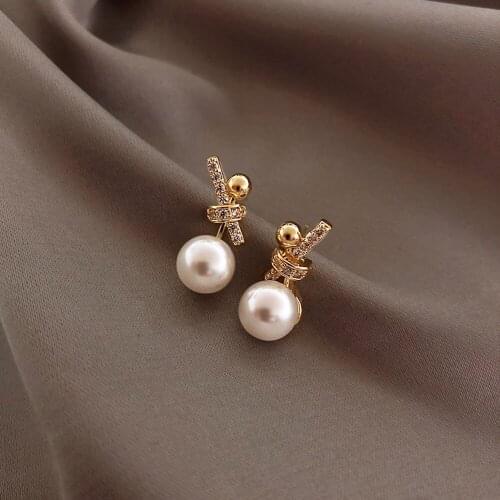 2021 new classic inlaid zircon knot Pearl Earrings Fashion Korean women jewelry lady temperament party Simple ladies Earrings