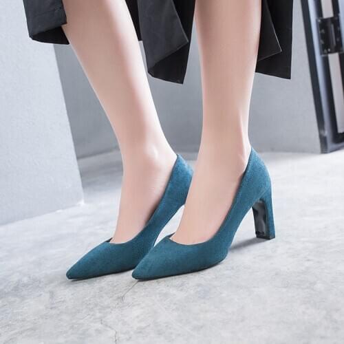 KESSTEMA Suede Pumps