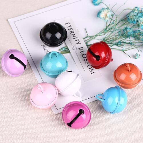 10pcs/lot Lovely Colorful Iron Metal Jingle Bell Christmas Decoration Pet Pendants Key DIY Crafts Handmade Accessories 22mm