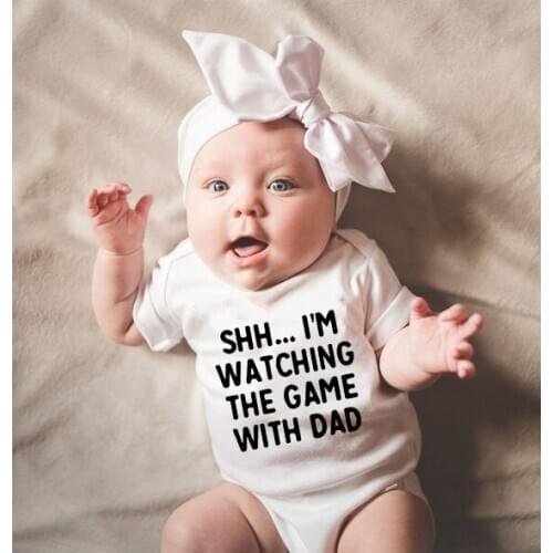 I am watching the game with dad print Baby Rompers Body suits Newborn boys girls one-pieces Clothes printed baby ropa bebe