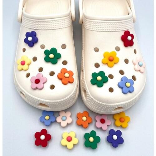 2021 Cute Kawaii Flowers Resin Shoe Charms JIBZ Decoration On Women Croc Slippers DIY Clog Ornaments Accessories Girlfriend Gift