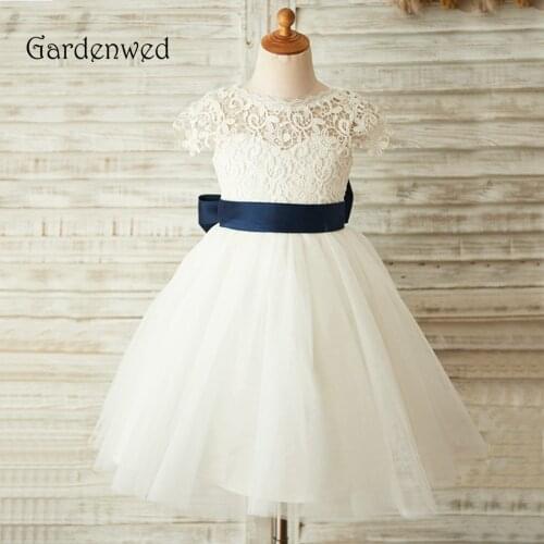 2020 Ivory Lace Flower Girl Dresses Sweetheart A-Line Tulle First Communion Dresses Open Back Baby Girl Party Dresses Bow Sashes