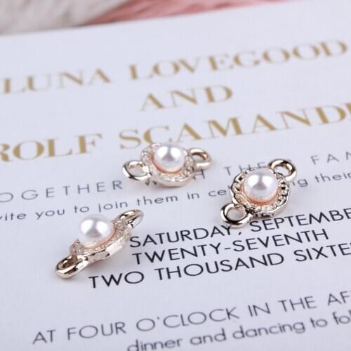 Free shipping 10pcs 9*16mm white round pearl decorated gold tone Alloy Bracelet connector charms earring keyring floating charm
