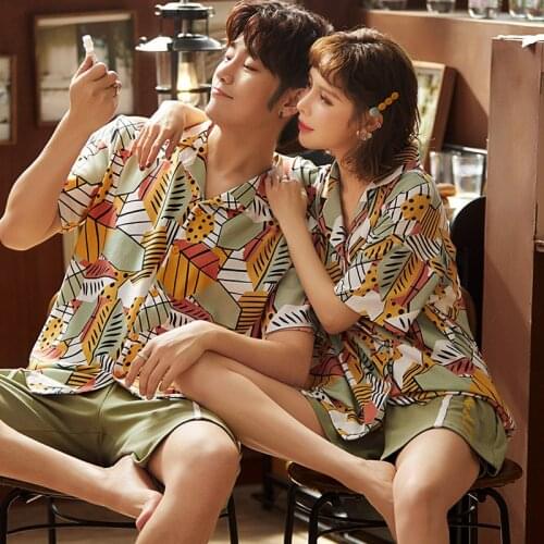 Summer MenWomen Twopiece Pyjama Set Pure Cotton Short Sleeve Coconut Style Thin Loose Home Wear Summer Leisure Nightgown Female