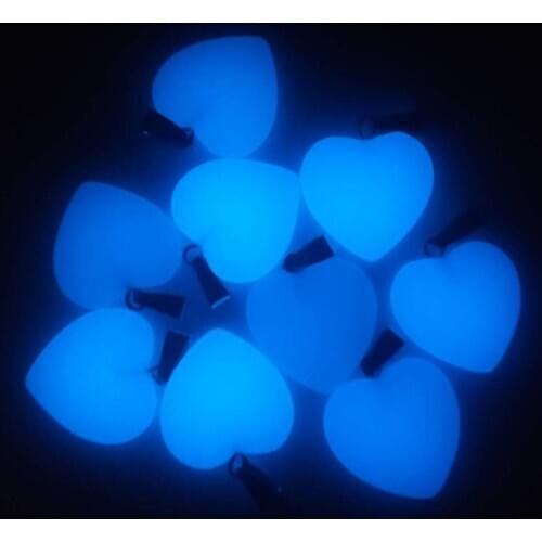 New fashion hot sell love heart blue luminous stone charms pendants for jewelry making 20mm 50pcs/lot Wholesale free shipping