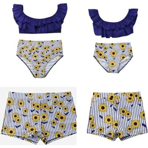 Family Matching swimsuits Mom Dad boy girl bikinis 2019 Flowers ruffles holiday bathing beachwear striped fancy biquinis sport
