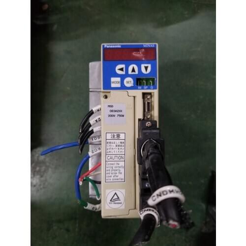 MSD041A1X 400W 100V servo driver , used in good condition . 80% appearance new , good working , free shipping
