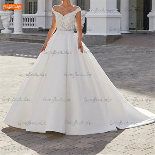 Stylish Satin Wedding Dress White 2021 vestido de novia Lace Appliques fluffy suknia slubna Customized Bridal Gowns high quality