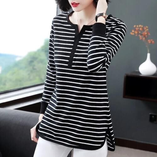 2021 Fashion Spring Summer Striped Long-Sleeved T-Shirt Womens Loose Top Bottoming Tshirt Cotton Cozy Plus Size Tees KW495