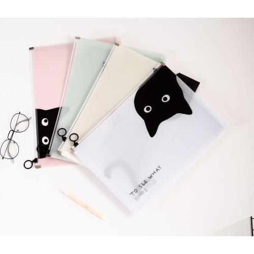 1pcs Korea Creative Stationery Green Square Square Stealth Cat Edge Bag A4 TR-BF10956 40g
