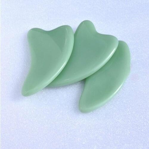 Guasha Stone Heart-Shaped Prevent Wrinkle Green Relax Muscle Guasha Scraper Stone Massage Tool Face Body Anti Wrinkle Face-lift