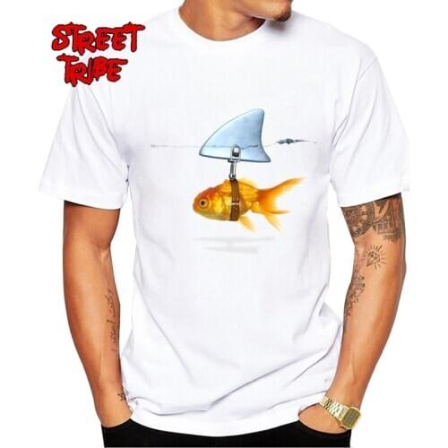 New design Goldfish And Shark Brand Fish Cool Printed Mens Casual T-shirt Male Retro Hipster Tops Tee Funny Tshirt