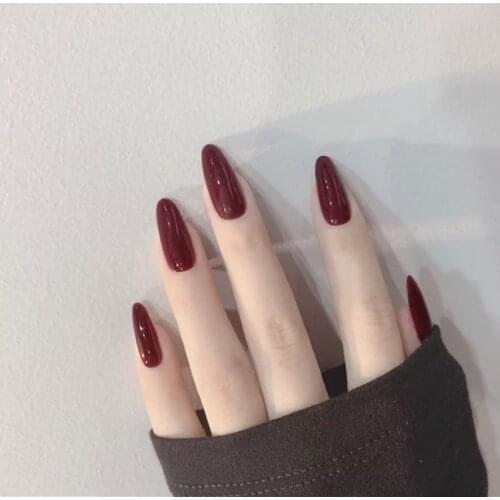 24Pcs Fake Nails Pre-design Red Ballerina Artificial Nail Art Tips False Nails with Glue Sticker Press On Nails French Tips