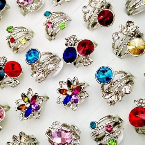 50Pcs Womens Rings Flower Element Rhinestone Ring Mixed Style Wholesale Rings Lots Fashion Women Jewelry LR4171